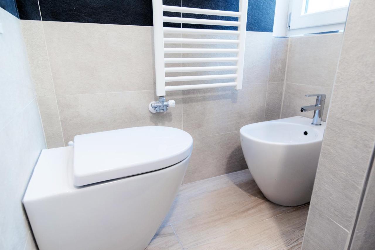 Urban Flat Via Diaz 105 Apartment โกโม ภายนอก รูปภาพ