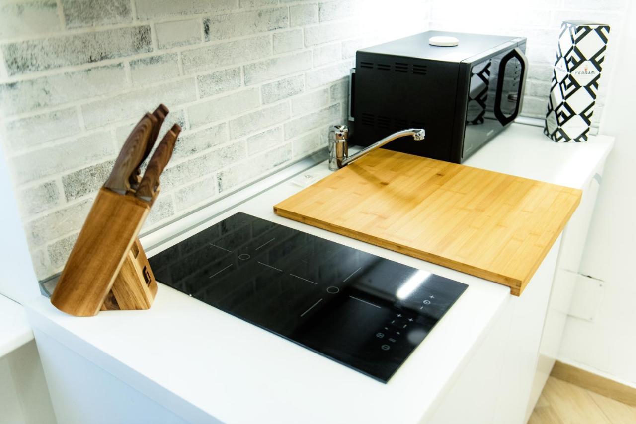 Urban Flat Via Diaz 105 Apartment โกโม ภายนอก รูปภาพ